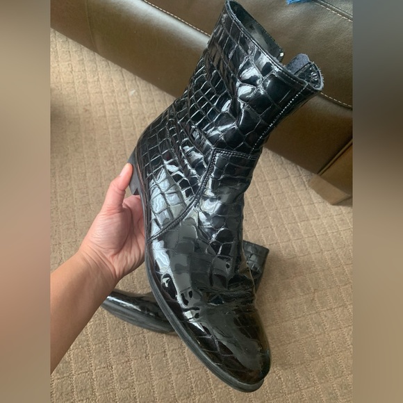 La Canadienne Low cut boots - Picture 6 of 12